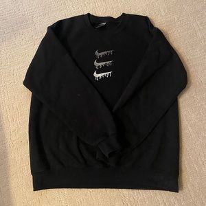 Nike embroidered crewneck